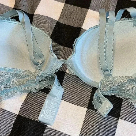 Gap Body Bra size 34A favorite uplift push-up bra - Picture 3 of 4
